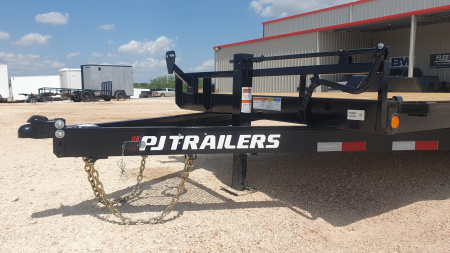 New 2026 PJ 83"x20' Channel Equipment Trailer – CC