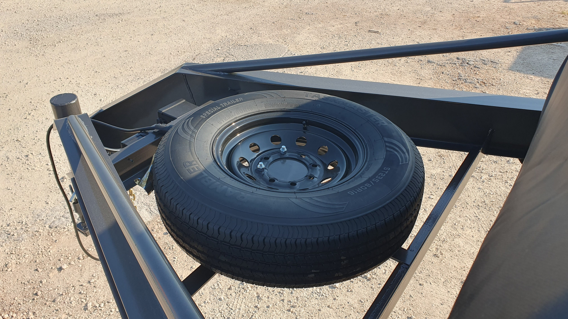 New 2026 Good Guys 6'8"x24' GN Bar Top Livestock Trailer - Wrangler