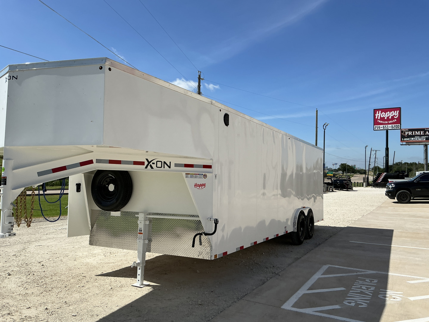 New 2025 X-On 8'x24’ Steel Enclosed Trailer – E2
