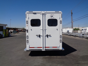 New 2026 Trails West * CLASSIC LQ 3-H * Classic LQ 3-Horse 7x7 Side Tack Goose Neck Horse Trailer