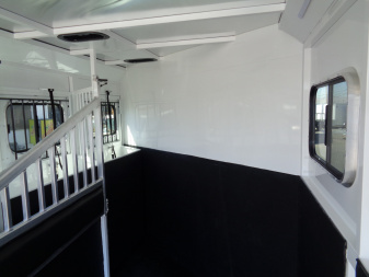 New 2026 Trails West * CLASSIC LQ 3-H * Classic LQ 3-Horse 7x7 Side Tack Goose Neck Horse Trailer