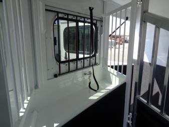 New 2026 Trails West * CLASSIC LQ 3-H * Classic LQ 3-Horse 7x7 Side Tack Goose Neck Horse Trailer