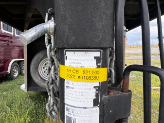 Used 2022 Logan Coach 4H Bullseye Horse Trailer