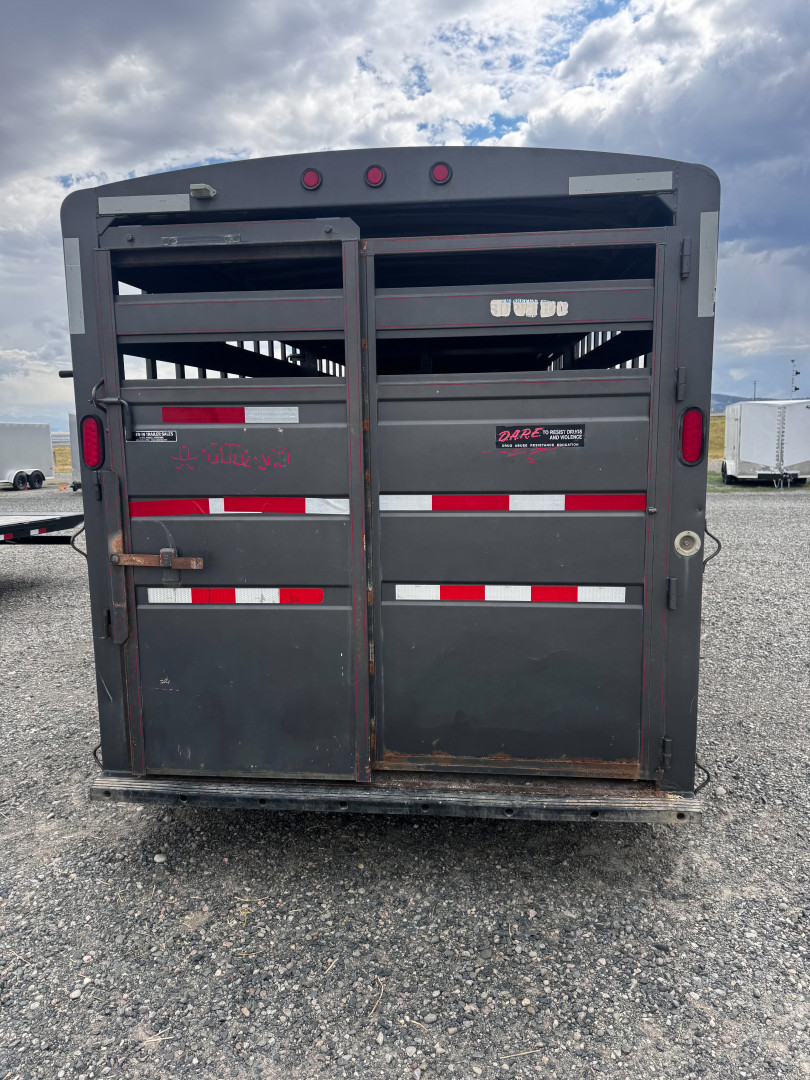 Used 2003 Titan Trailer 20 Stock Stock Combo Trailer