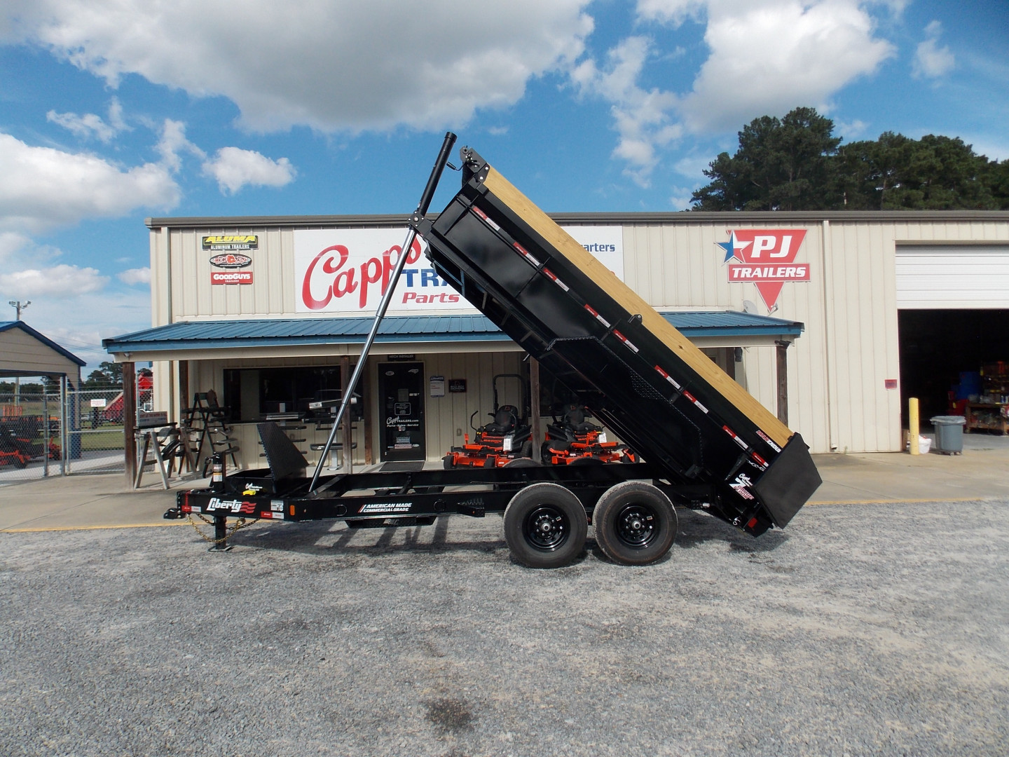 New 2025 Liberty LD14K83X14B8TSFT, 83" X 14' Telescopic Dump Trailer