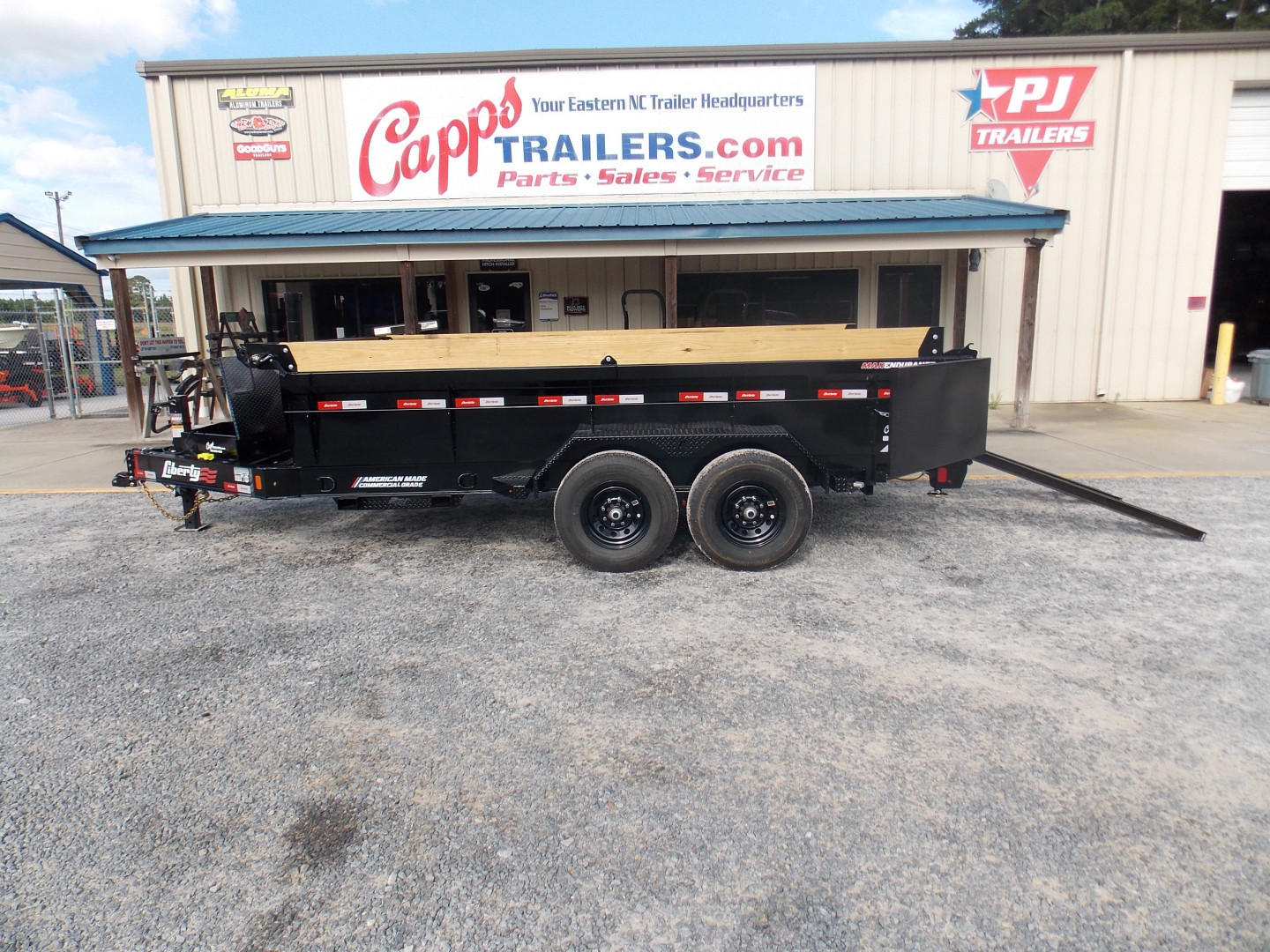New 2025 Liberty LD14K83X14B8TSFT, 83" X 14' Telescopic Dump Trailer