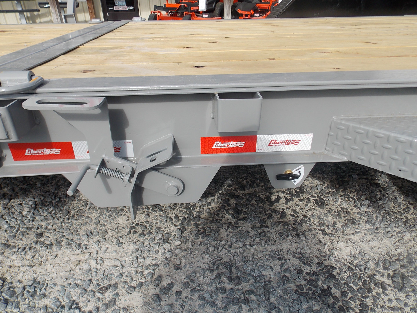 New 2025 Liberty LT16K83X20SPB8WF BO Tilt Trailer