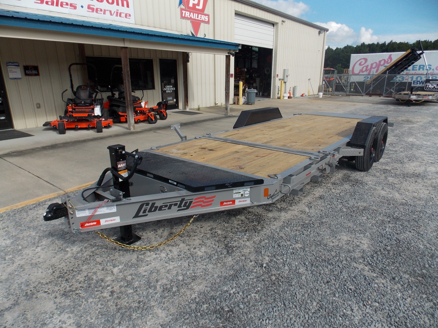 New 2025 Liberty LT16K83X20SPB8WF BO Tilt Trailer