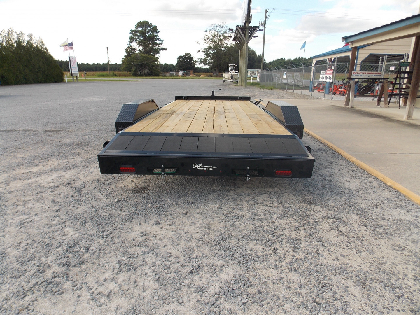 New 2025 Liberty LC7K83X18C4DT Car Hauler