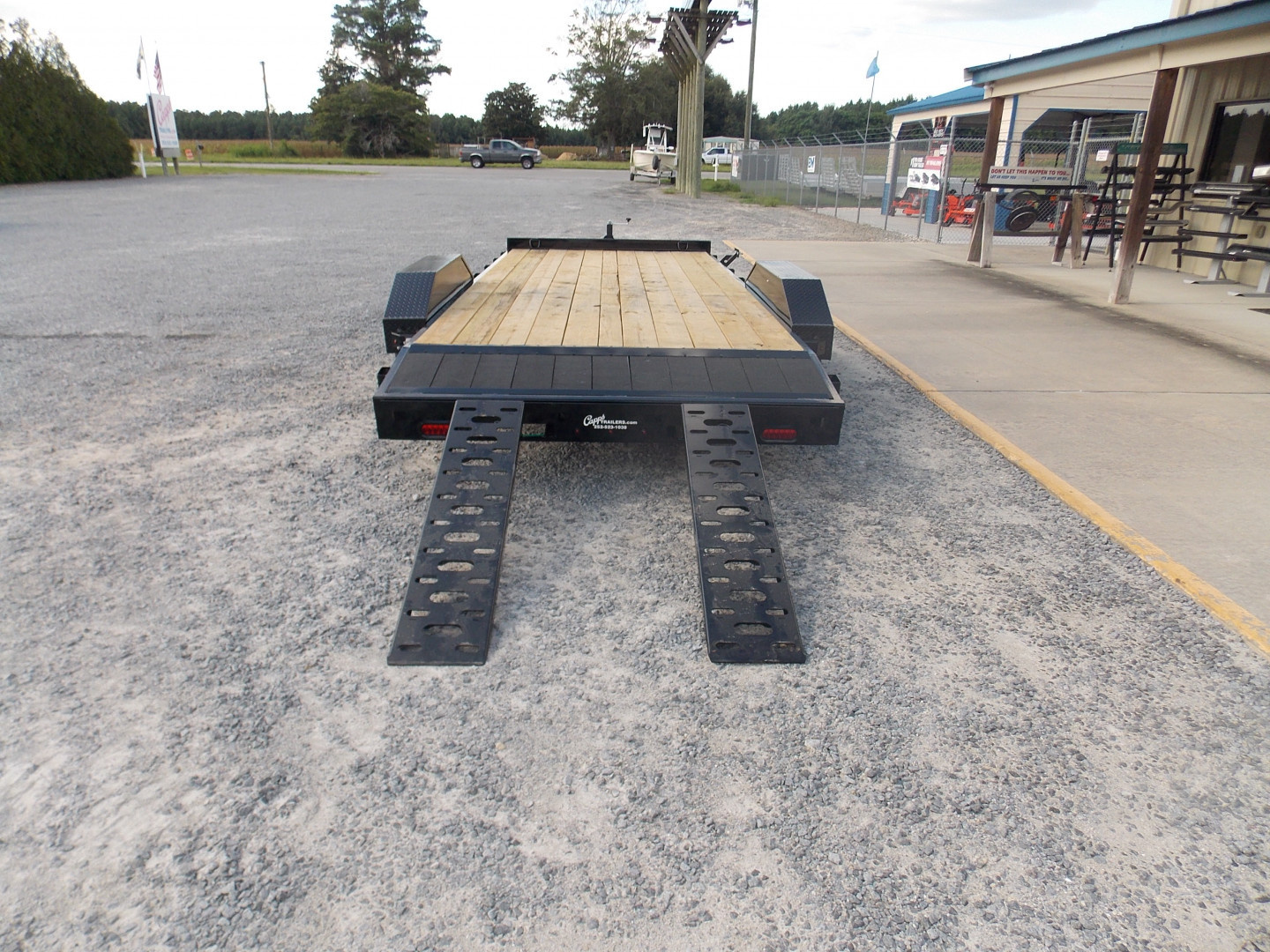 New 2025 Liberty LC7K83X18C4DT Car Hauler