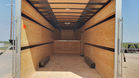 Used *USED* 2025 FVCG 32' GN Enclosed Cargo Trailer