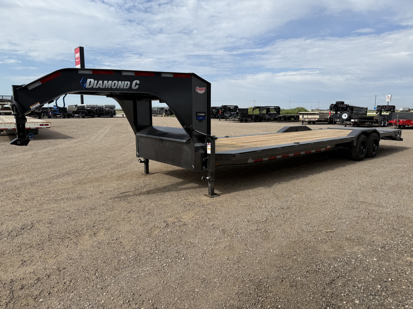 New 2025 Diamond C 102"x30' GN Extreme Duty Equipment Trailer - LPX-GN210