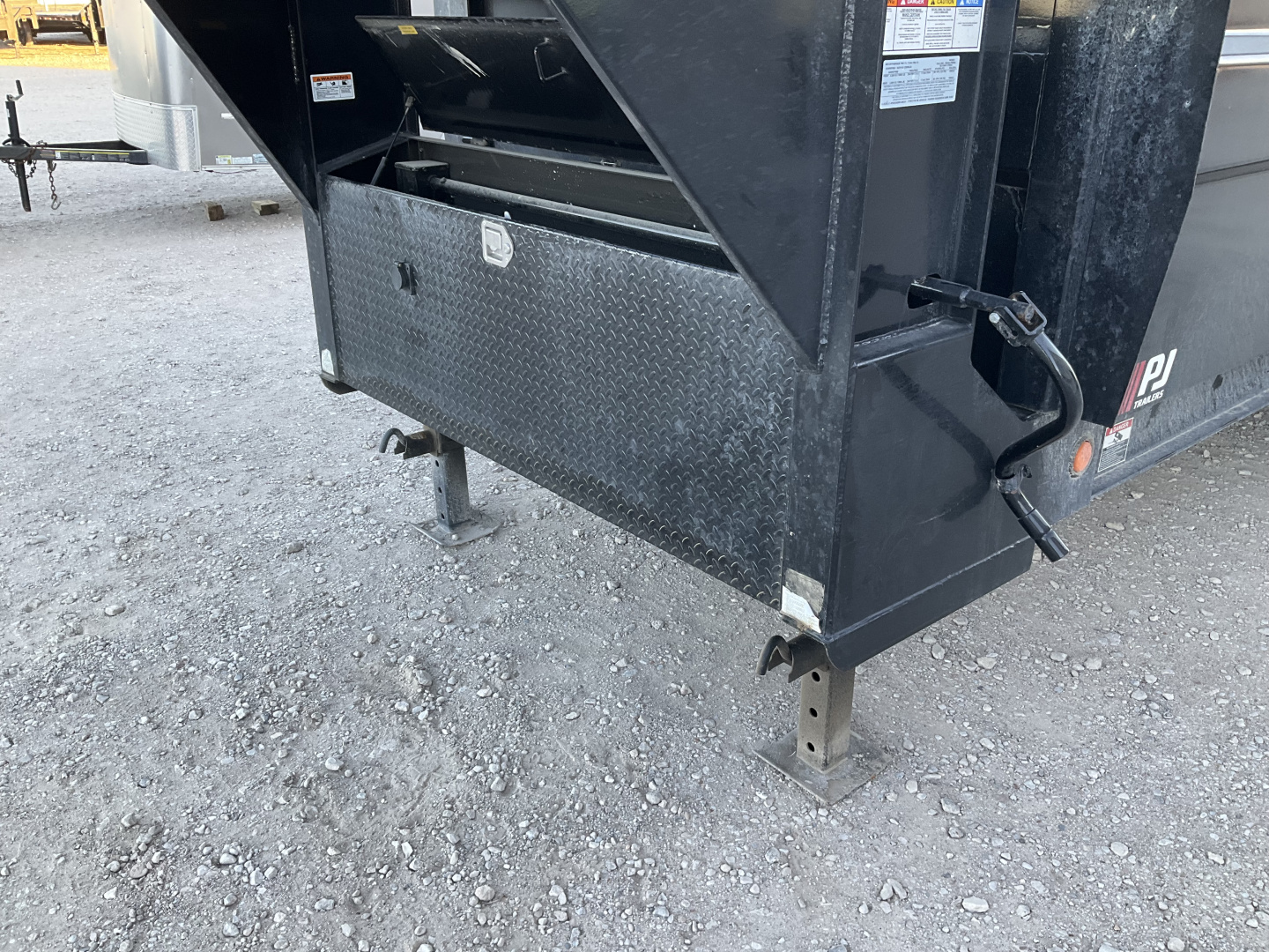 Used 2024 PJ 82"x16' HD Low Pro Dump- DE