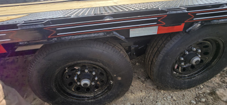 New 2025 Coffee Creek MFG 102" X 27' Deckover Trailer