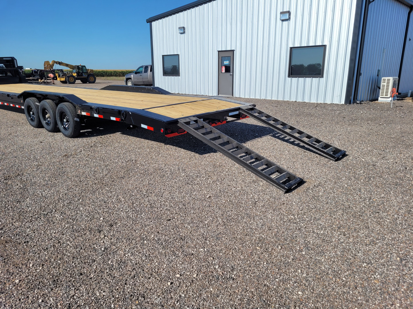 New 2026 Load Trail 102"x40' Gooseneck Triple Axle Carhauler Trailer