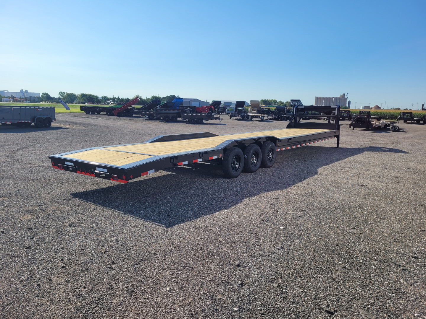 New 2026 Load Trail 102"x40' Gooseneck Triple Axle Carhauler Trailer