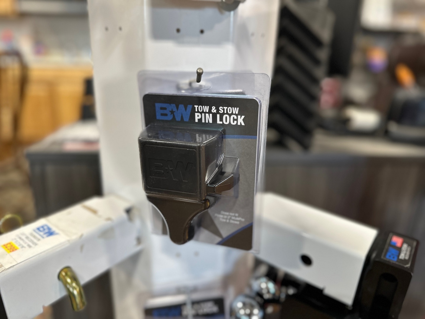 New Weigh Safe Hitches