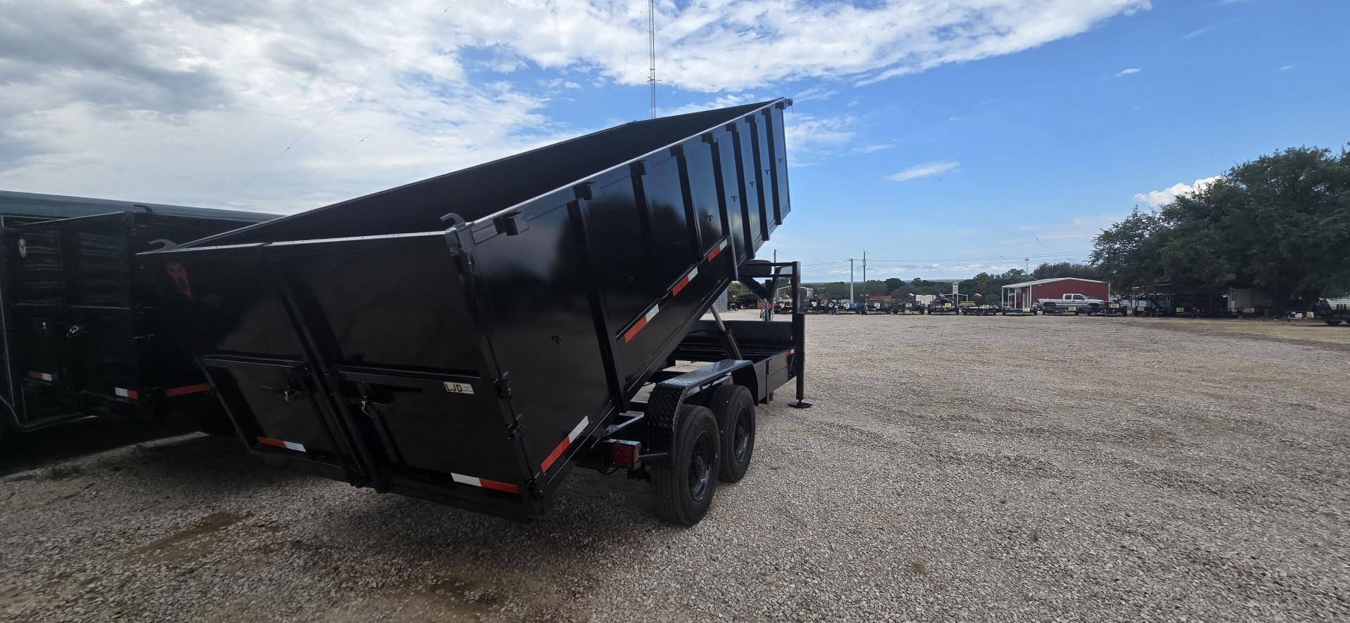 New 2025 Texas Pride - Gooseneck Dump Trailer 20K GVWR - 18'X4'