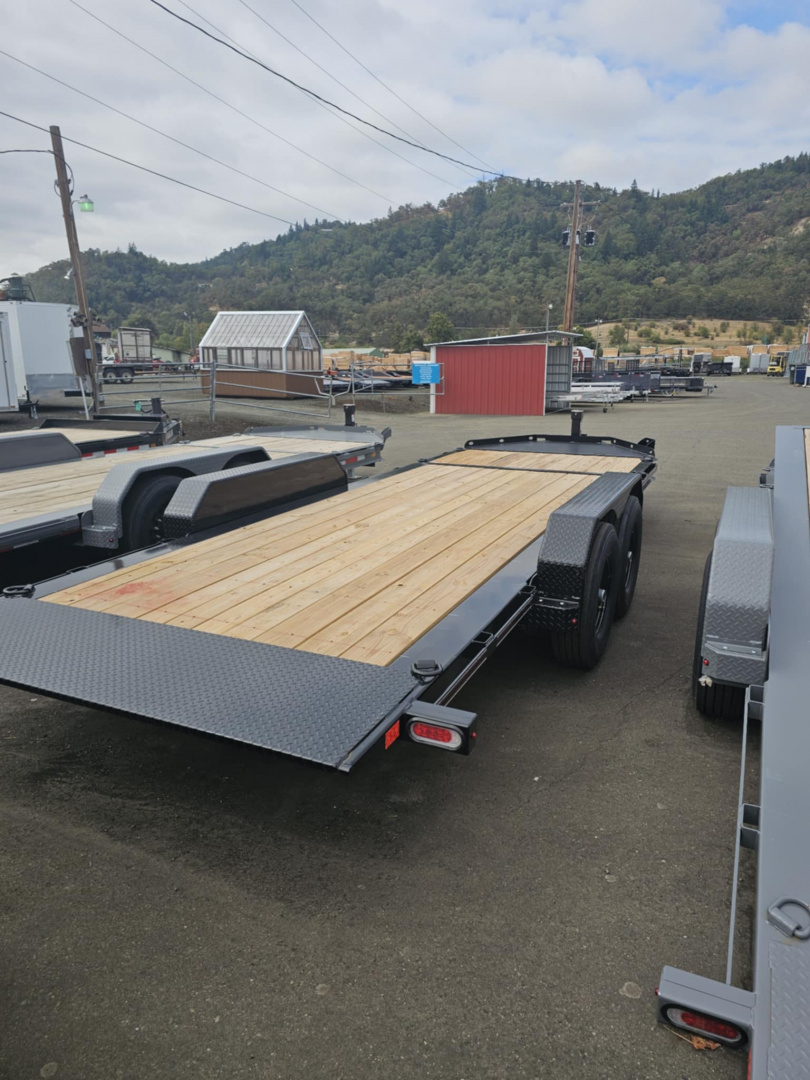 New 2026 Diamond C Trailers HDT207 82X20 Equipment Trailer ONYX BLACK