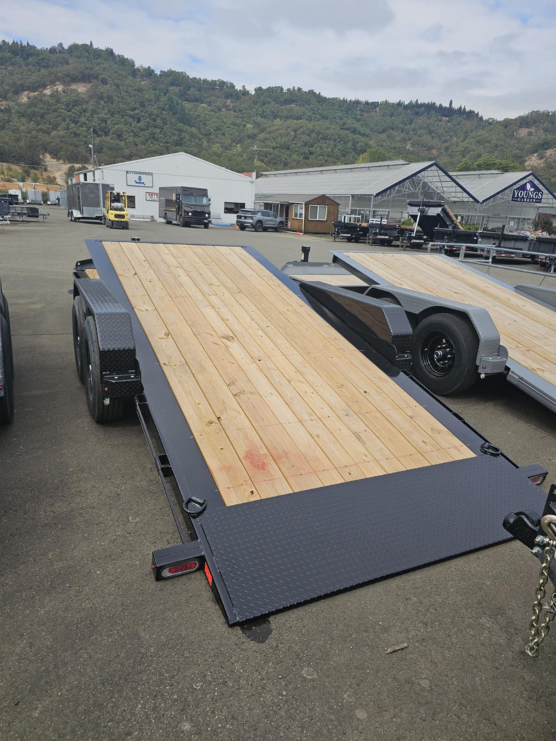 New 2026 Diamond C Trailers HDT207 82X20 Equipment Trailer ONYX BLACK