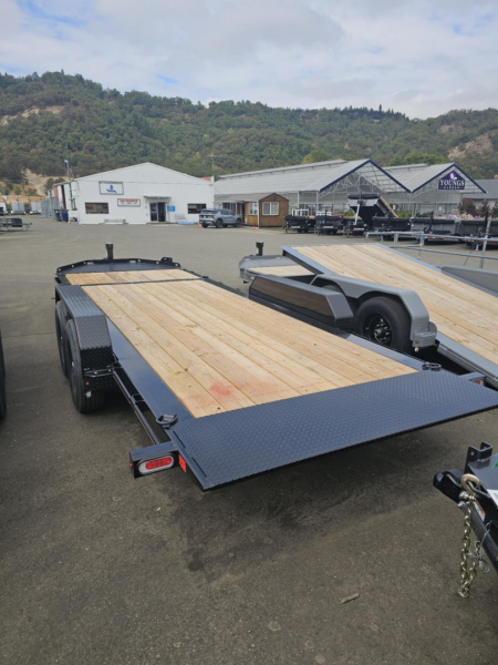 New 2026 Diamond C Trailers HDT207 82X20 Equipment Trailer ONYX BLACK