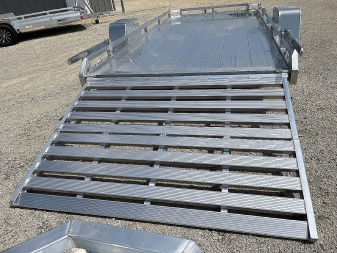 New 2026 Black Rhino *INCOMING* Aluminum 81"x168" LPS8114A-3K Low Profile w/ Bi-Fold Gate ATV Trailer