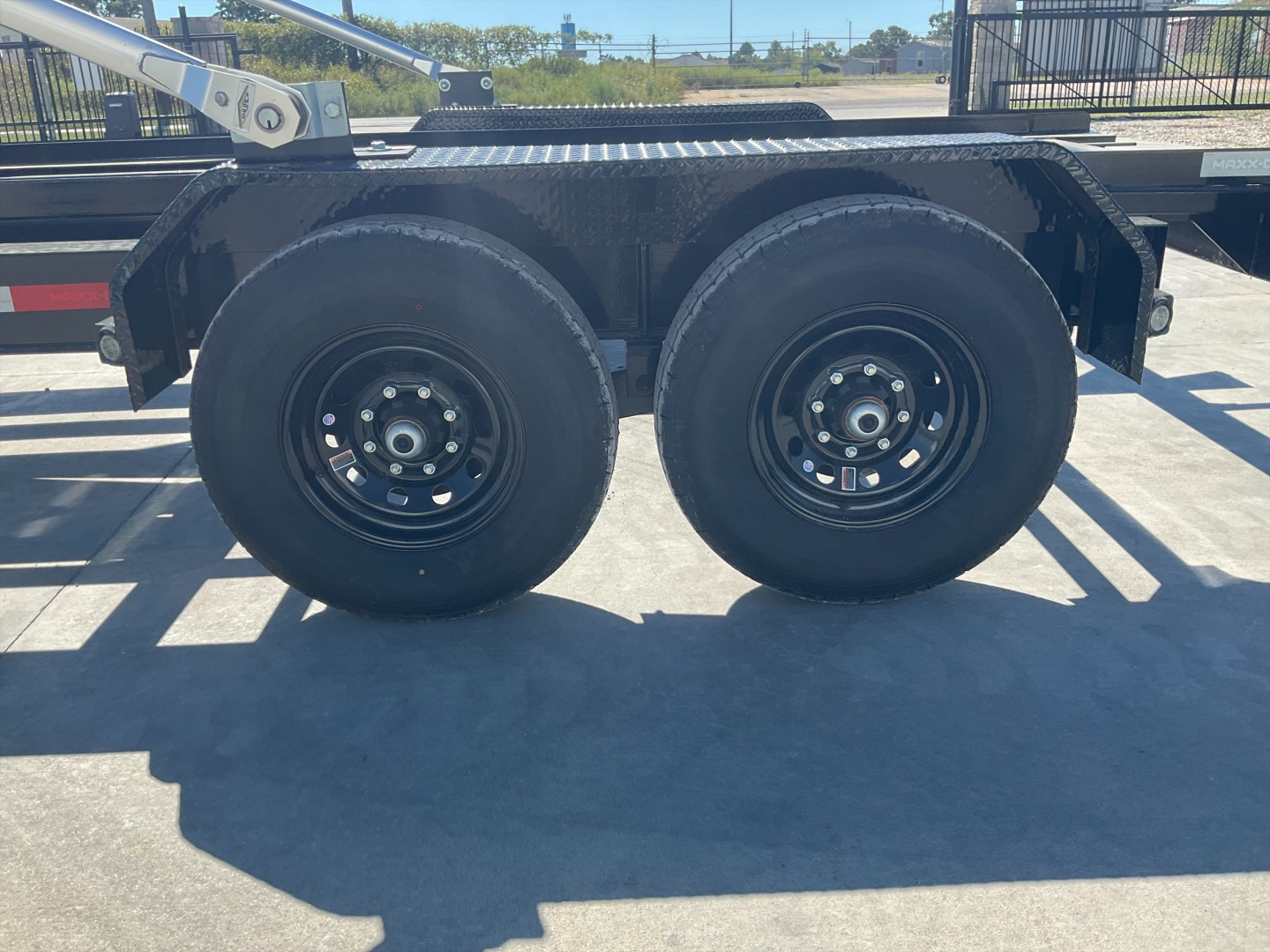 New 2026 83"x14' MAXX-D GN Roll-Off - ROX