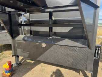 New 2025 Load Trail 7-14-4H Telescopic Gooseneck Dump Trailer W/ Hydraulic Jacks7-14 Gooseneck Dump W/ Hydradulic Jacks