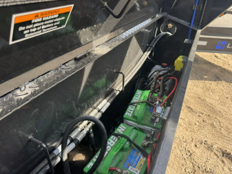 New 2025 Load Trail 7-14-4H Telescopic Gooseneck Dump Trailer W/ Hydraulic Jacks7-14 Gooseneck Dump W/ Hydradulic Jacks