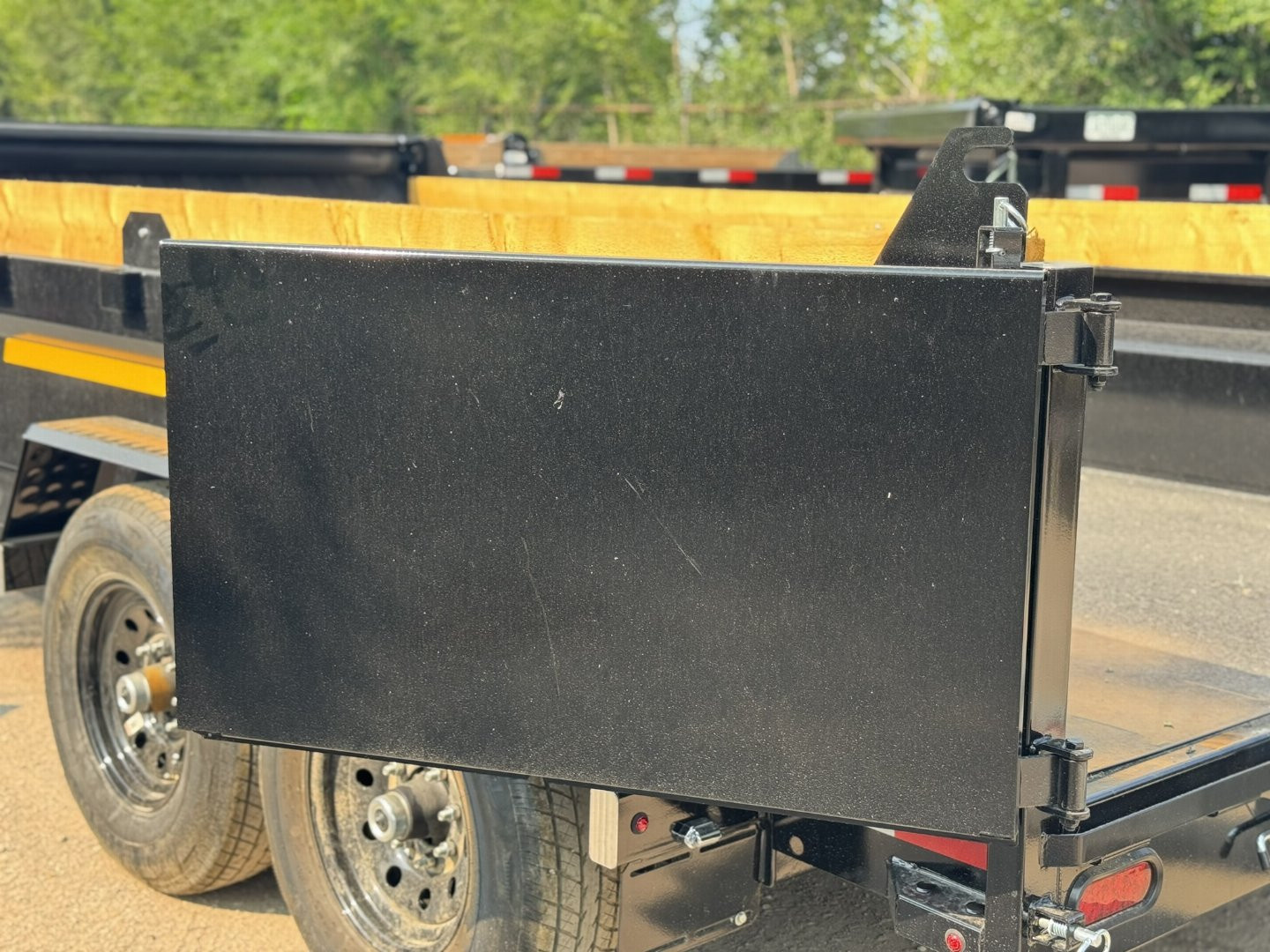 New 2026 Southland Trailers 7-14 Dump 7K Axles