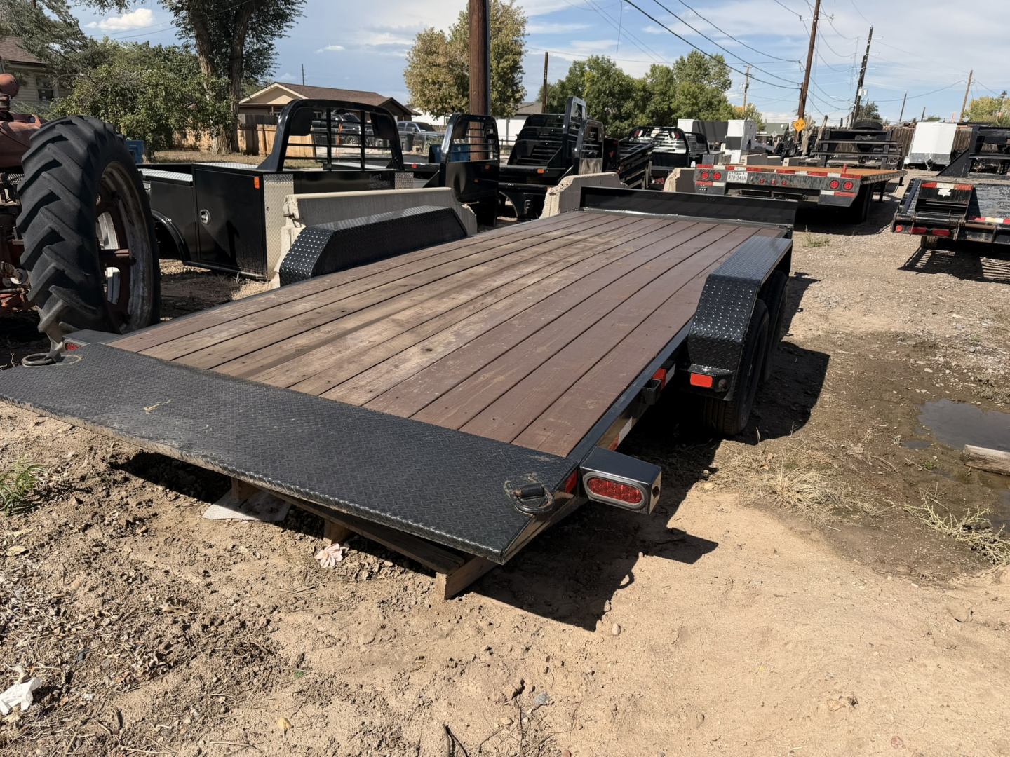 Used 2025 Load Trail 7-20TILTCARHAULER