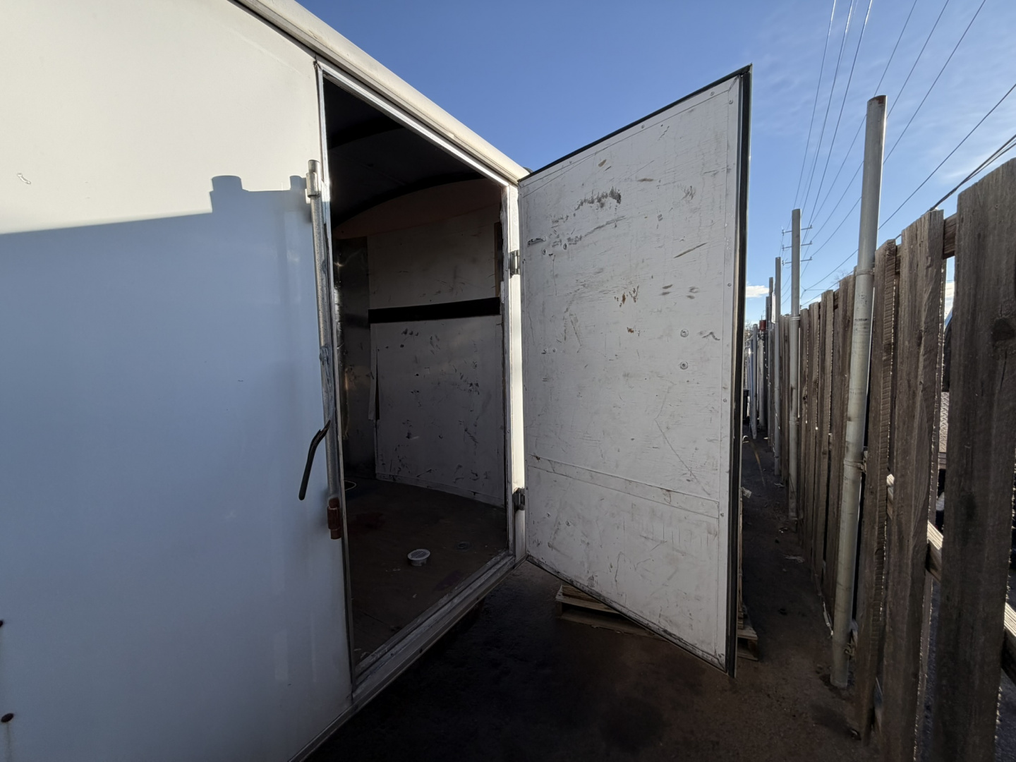 Used 2011 FVCA 6-12Enclosed