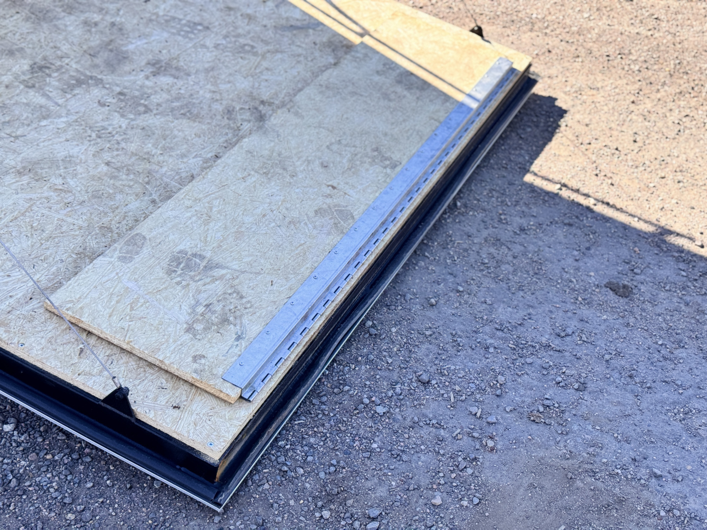 New 2025 Cross Trailers 7-16-1.5V Enclosed 10K ACP Panels