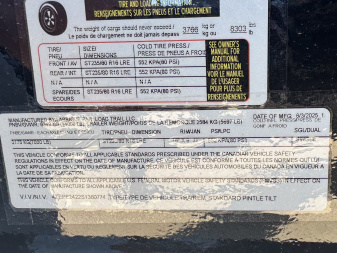 New 2025 Load Trail 8.5-24 Tilt Deck Deckover Equipment Hauler 14K GVWR