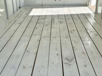 New 2025 Diamond T 8-16 Enclosed Contractor Trailer