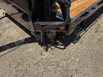 New 2025 Diamond T 8.5-28GooseneckBuggyHaulerMAXX