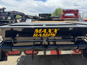 New 2025 Diamond T 8.5-28GooseneckBuggyHaulerMAXX