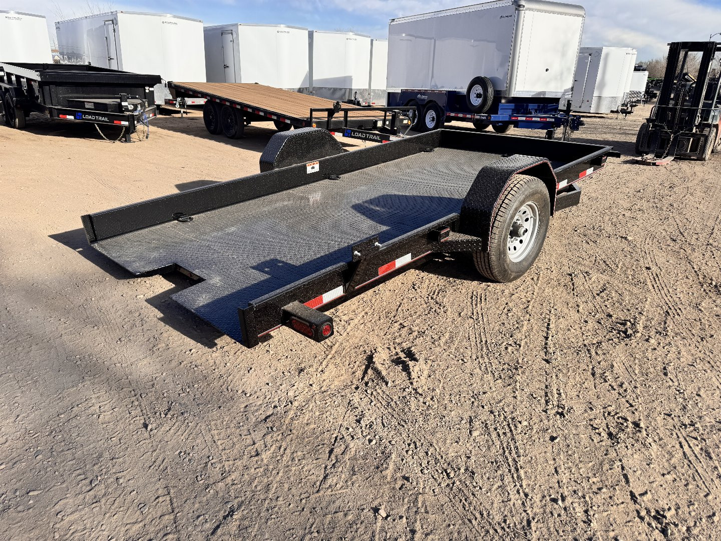 New 2025 Diamond T 6.5-14 Single Axle Tilt
