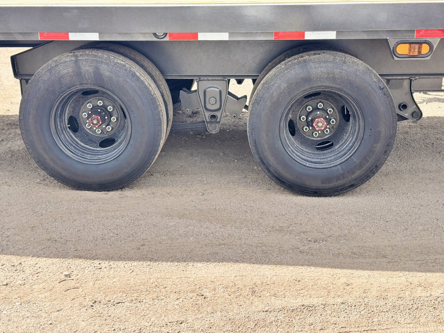 New 2025 Load Trail 8-40 Gooseneck Deckover Tilt 12K axles