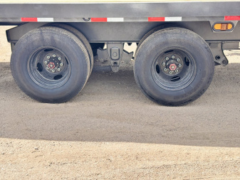 New 2025 Load Trail 8-40 Gooseneck Deckover Tilt 12K axles