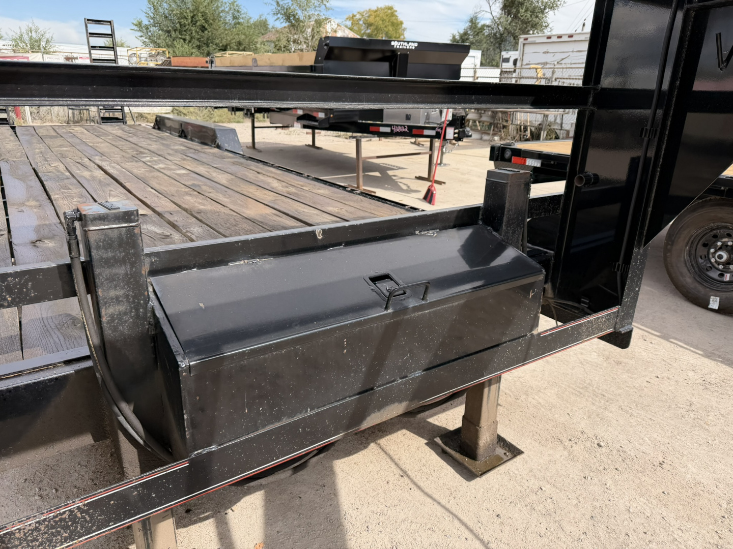 Used 2021 Diamond T 7-HD26TripleGooseNeckEquipmentHauler