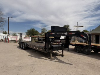 Used 2021 Diamond T 7-HD26TripleGooseNeckEquipmentHauler