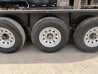 Used 2021 Diamond T 7-HD26TripleGooseNeckEquipmentHauler