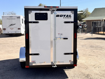 New 2026 Southland Trailers 5-10 Enclosed Barn Door