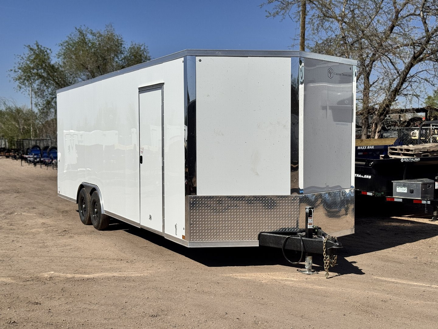 New 2025 Cross Trailers 8.5-24-1V Enclosed