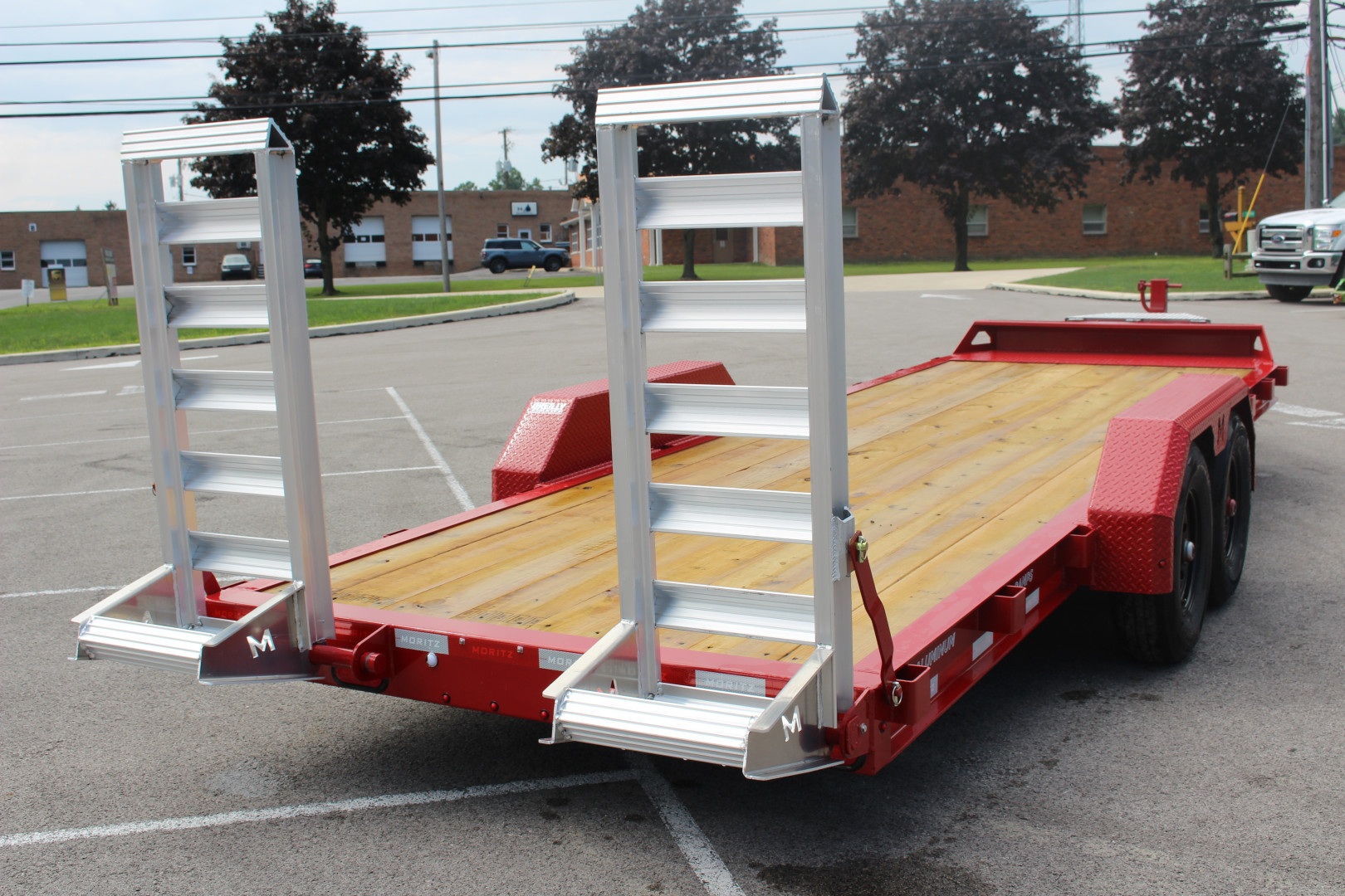 New 2025 Moritz ELBH 7' x 22' Low Pro - Aluminum Ramps - Equipment Trailer - 14000# GVW