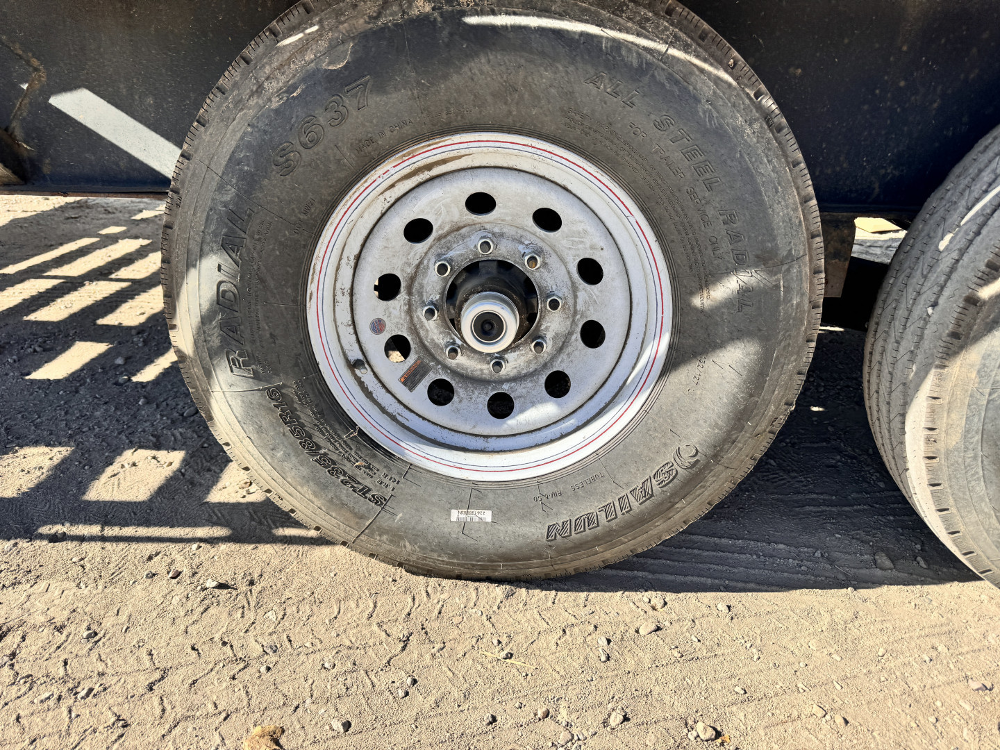 Used 2014 Load Trail 8.5-24DeckOverGooseNeck