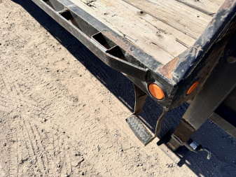 Used 2014 Load Trail 8.5-24DeckOverGooseNeck
