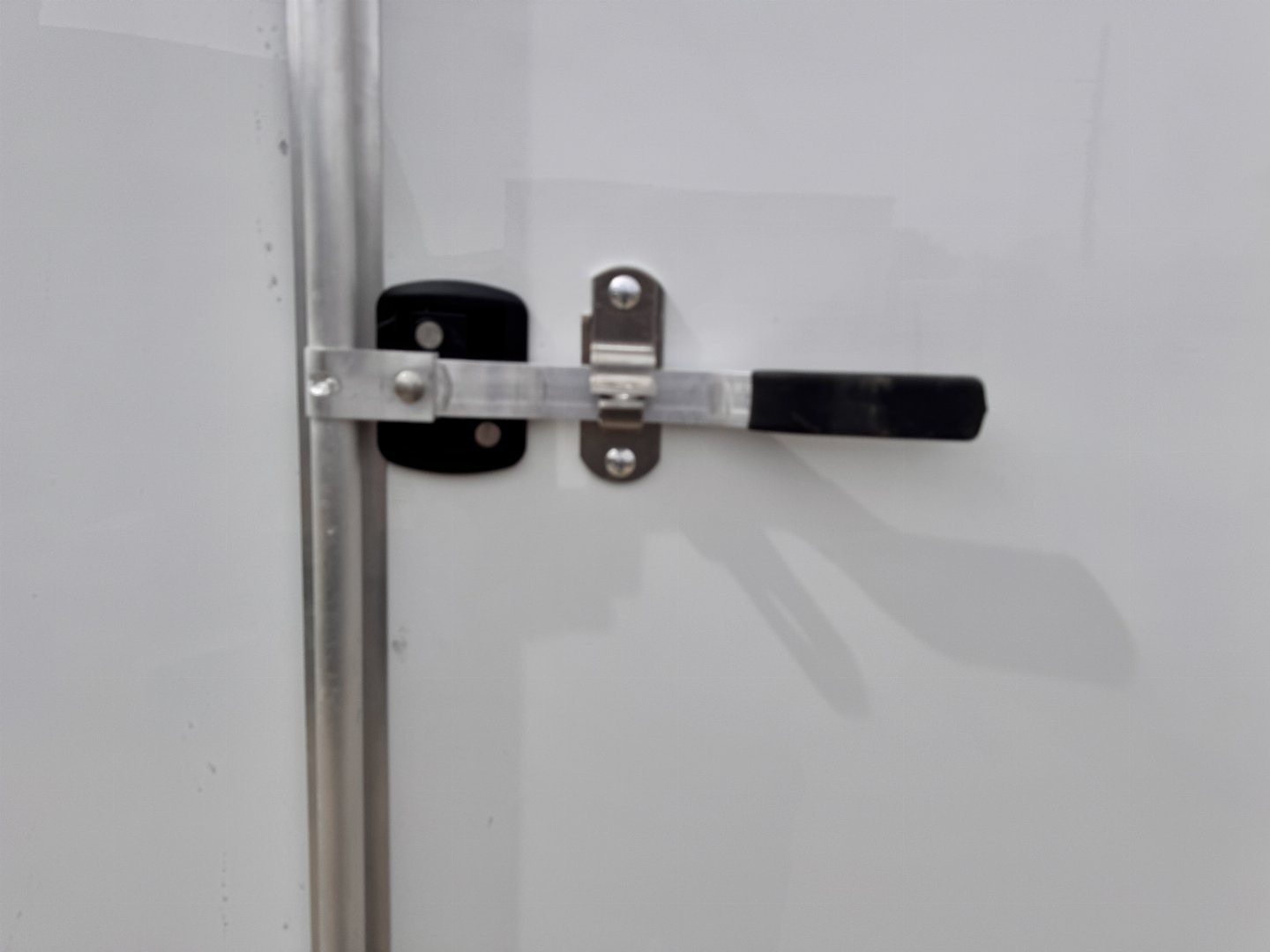 New 2025 Southland Trailers 8-24-1.5V Enclosed Car Hauler