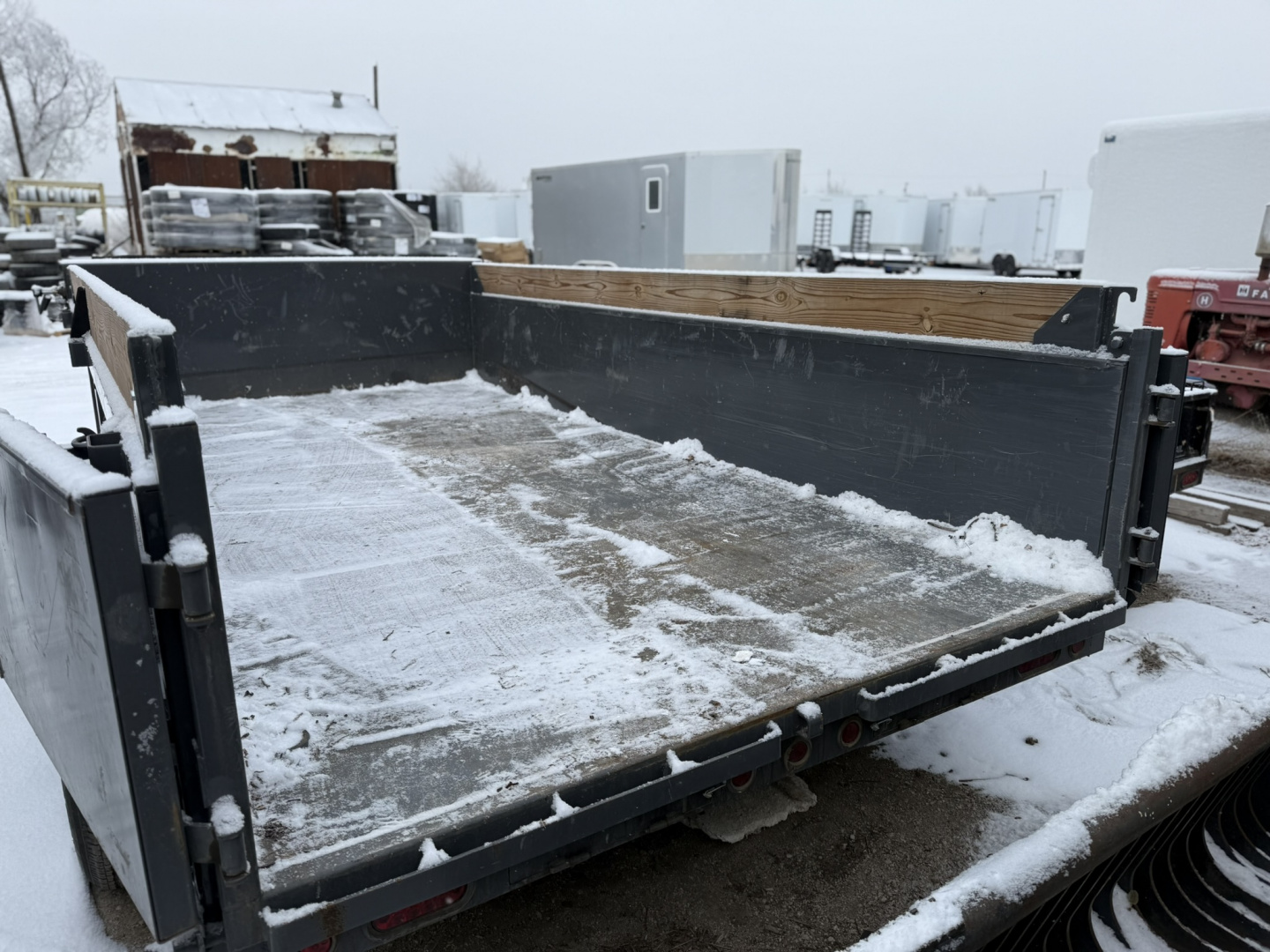 Used 2024 Diamond T 7-14Dump